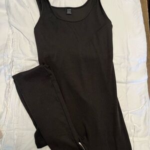 Black Ribbed Tank Top and Leggings Set